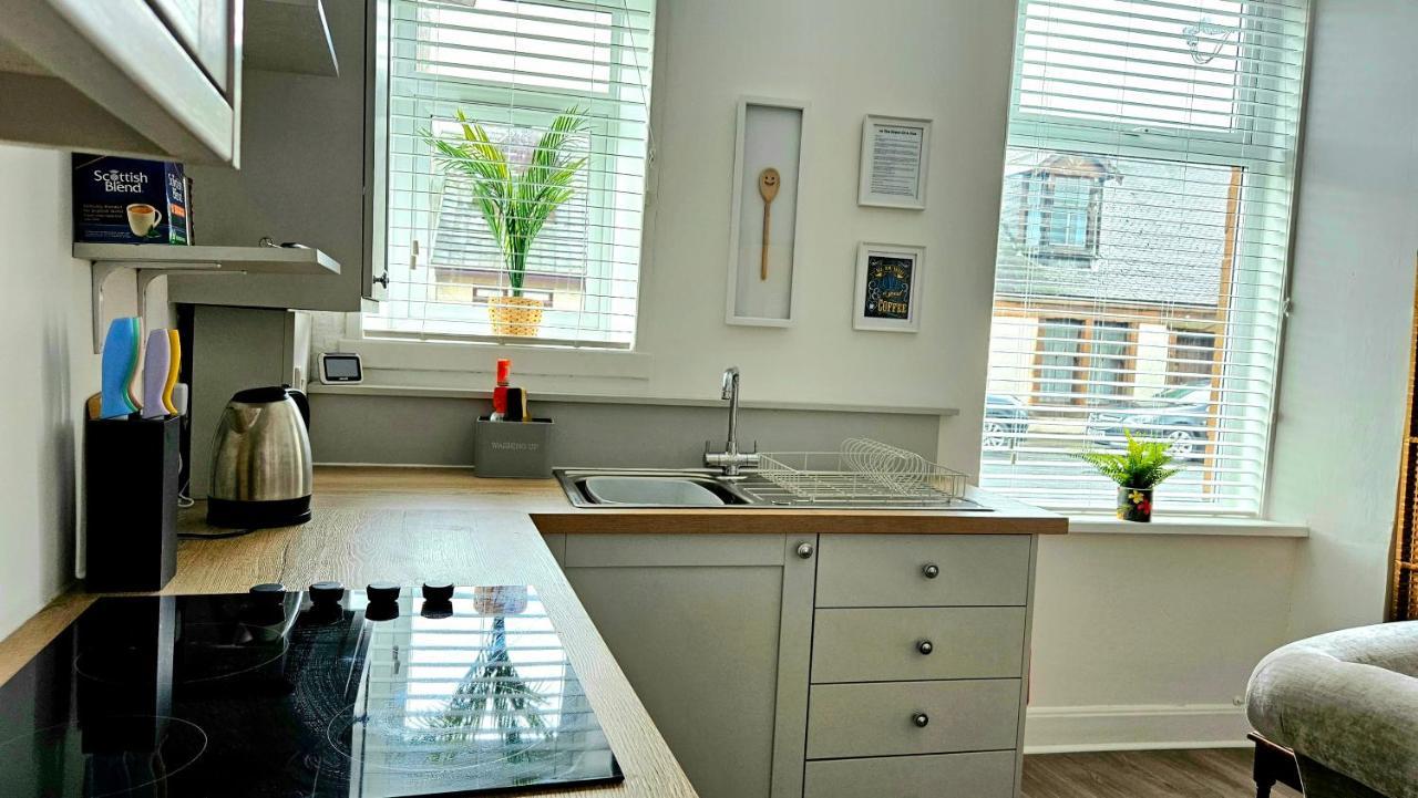 The Ferns - Shared Garden Apartment With Parking Darvel ภายนอก รูปภาพ